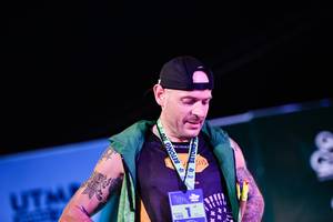 BIB: 100, 125
                            <button type="button" onclick="openModal(21897969)" class="btn btn-primary btn-sm float-right btn-popup" data-toggle="modal" data-target=".modal-high-quality">
                        <i class="fas fa-shopping-cart"></i> Add to Cart
                    </button>
                                            <button type="button" onclick="isThisMe(21897969, true)" class="btn btn-success btn-sm float-right btn-popup btn-isme hidden" data-toggle="tooltip" data-placement="bottom" title="นี่คือรูปของคุณใช่ไหม คลิกที่นี่เพื่อเอาเข้าอัลบั้ม">
                        <i class="fas fa-plus"></i> Add to album
                    </button>
                    <button type="button" onclick="isThisMe(21897969, false)" class="btn btn-warning btn-sm float-right btn-popup btn-isnotme hidden">
                        <i class="fas fa-ban"></i> Remove from album
                    </button>